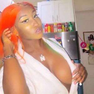 Meet your Posher, Nikki